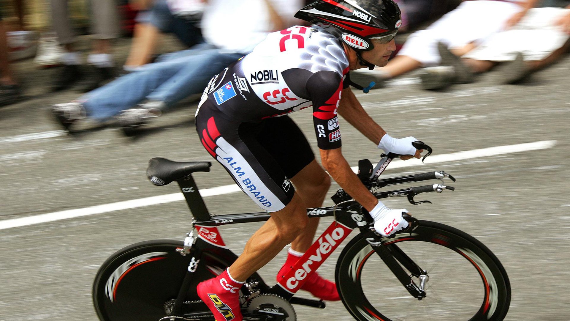 库里：在“长距离”战场上，成为最难防守的“射手”！，库里防守什么水平